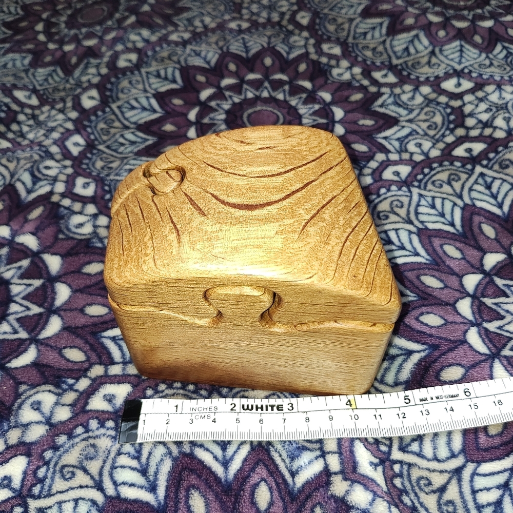 🌺🌺Hawaiian🌺🌺 Koa wood and tan oak puzzle trinket box by Fred & Marilyn Buss